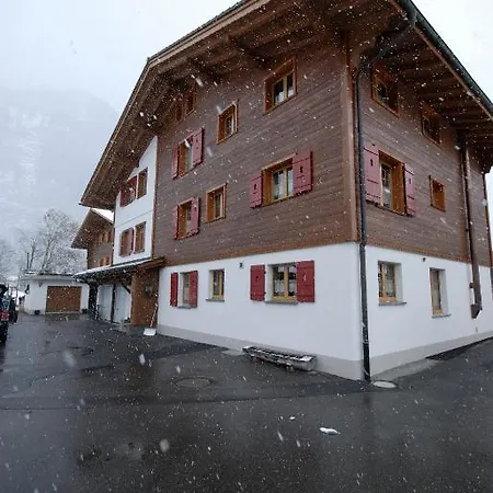 Апартаменты Haus Klopfenstein