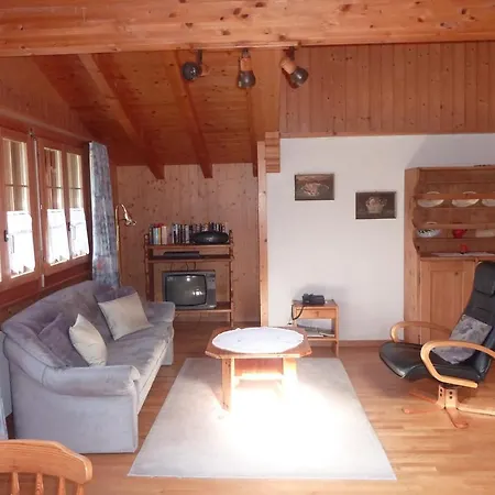 Haus Klopfenstein Кандерштег